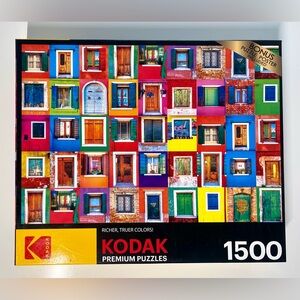 Kodak - 1500pc Puzzle pieces - Colorful Windows and Doors of Burano